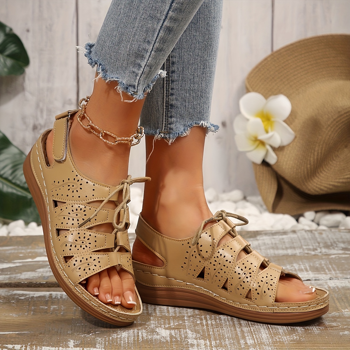 🔥Clearance Sale 50% OFF 🔥New Summer 2026 Cut-out Gladiator Sandals