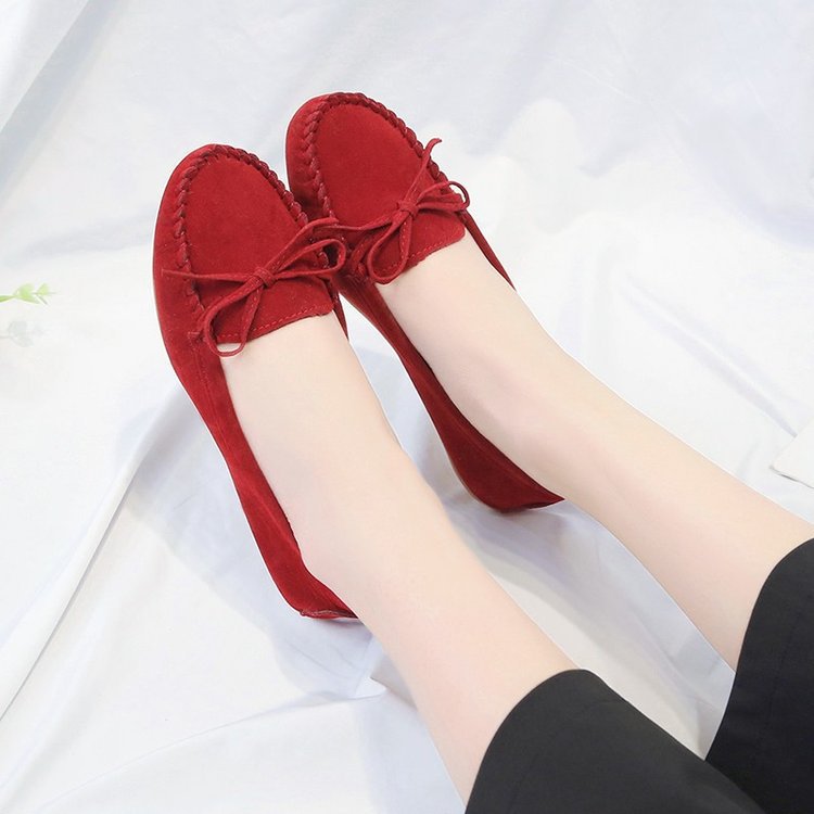 Women's bow-decorated loafers
