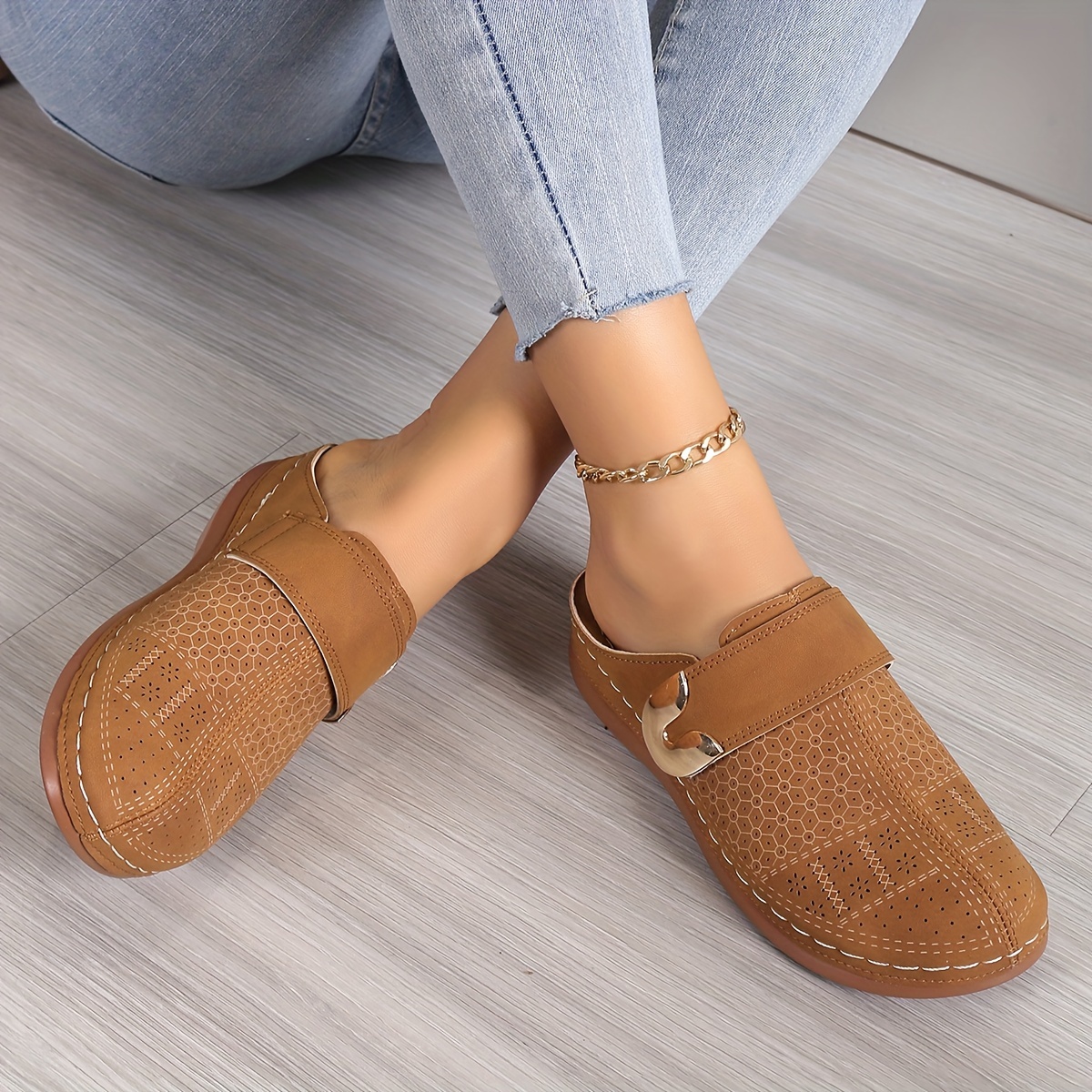 🔥Clearance Sale 50% OFF 🔥New Summer Euro-American Closed-Toe Cut-Out Sandals