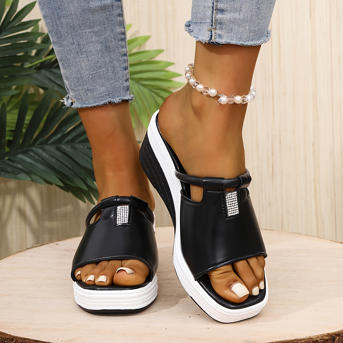 🔥Mega Sale - Buy Now & Save 50% OFF🔥Summer Women's Casual Comfortable Wedge Heel Platform Sandals