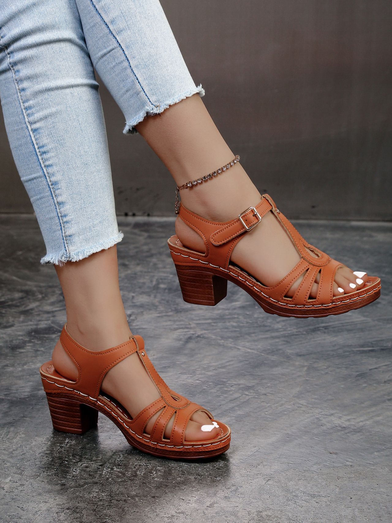 🔥Last Day Promotion 50% OFF - New women's ethnic style sandals