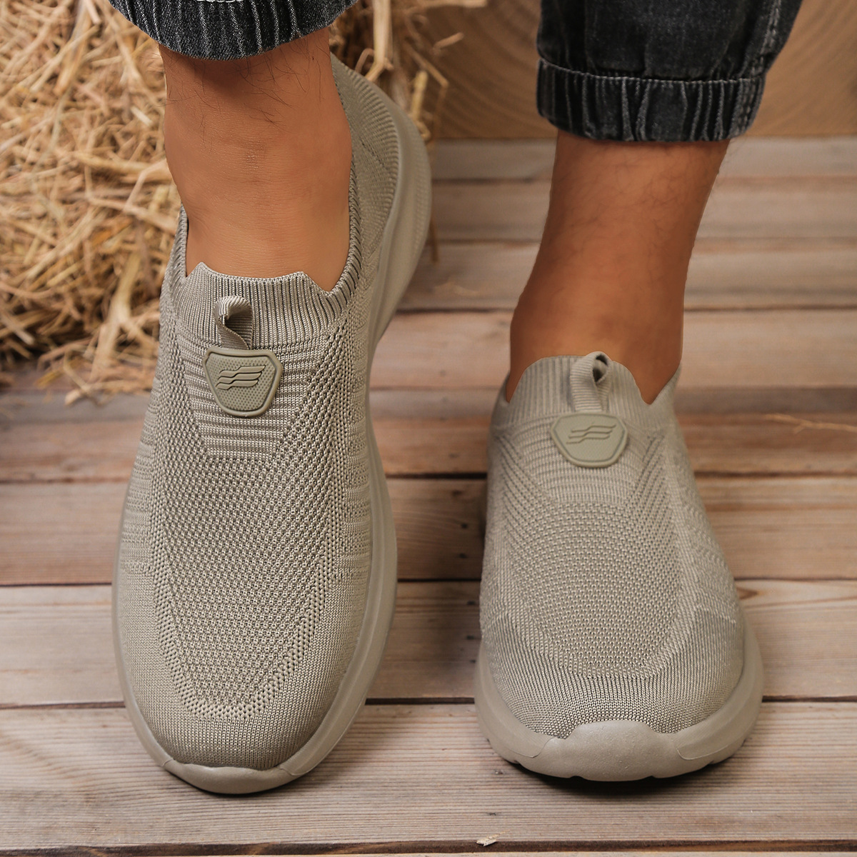 🔥Mega Sale - Buy Now & Save 50% OFF🔥Men's Comfortable, Lightweight Orthopedic Slip-Ons – Breathable and Fatigue-Free for All-Day Wear