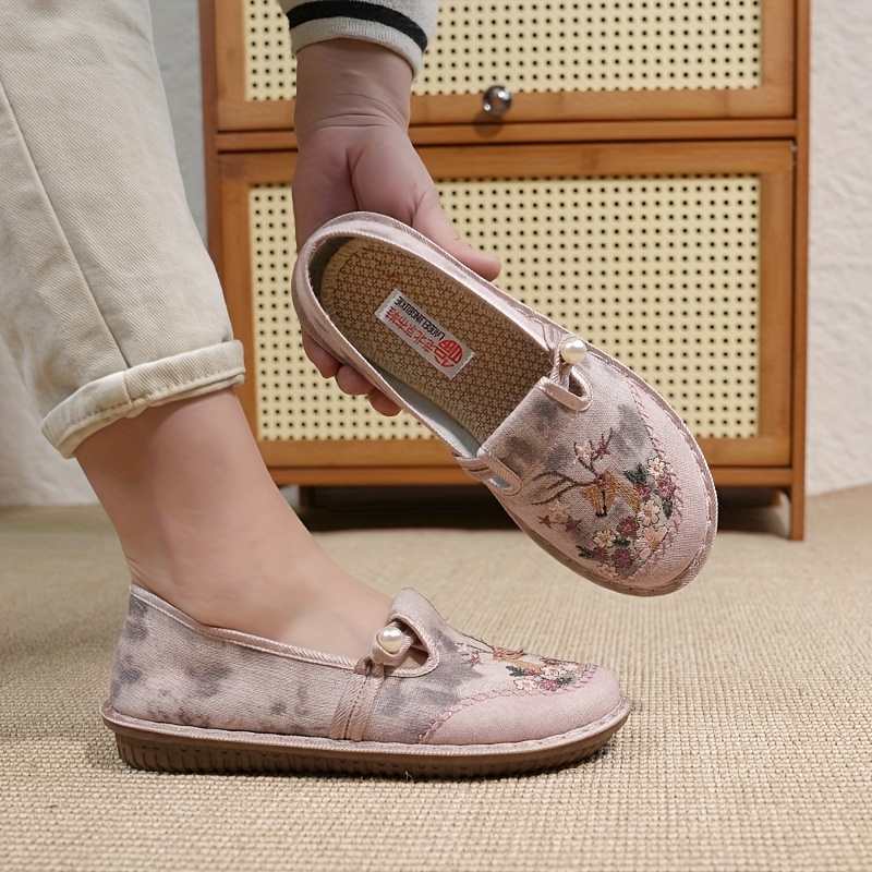 ⏰Last Day! 50% OFF 🔥Women's Floral Embroidered Casual Shoes