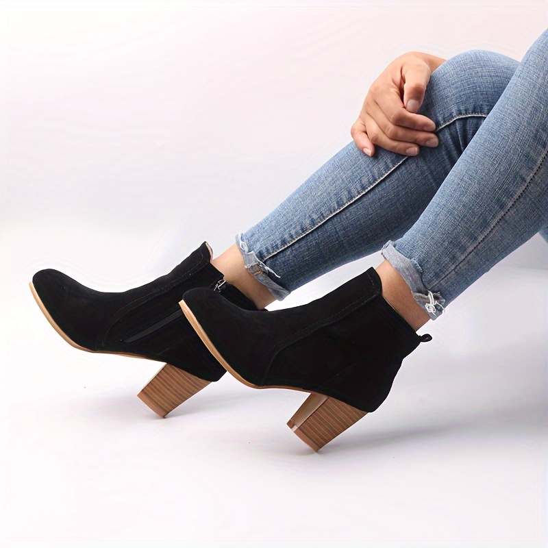 ⏰Last Day! 50% OFF 🔥Women's round-toe side-zip low-heeled ankle boots, stylish chunky heel boots