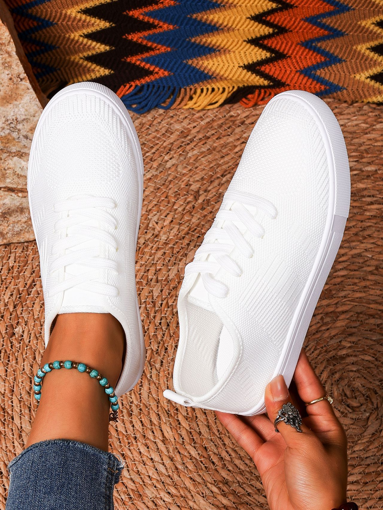 🔥Last Day Promotion 50% OFF - New winter style women's lightweight flat white shoes