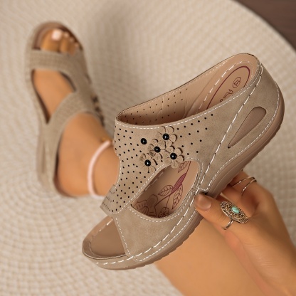 🔥Last Day Promotion 50% OFF - Women's Fashion Wedge Sandals