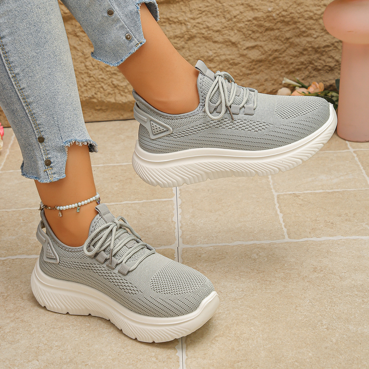 🔥Super Sale – 50% off for a limited time only🔥Women’s knitted thermal shoes, lightweight and non-slip – all-day arch support