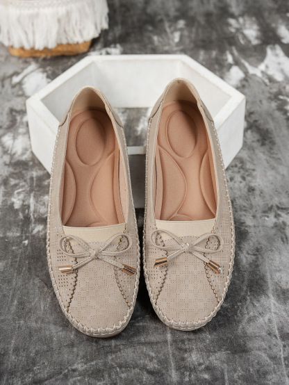 🔥Last Day Promotion 50% OFF --- Stylish Orthopedic Leather Shoes - All-Day Comfort for Women