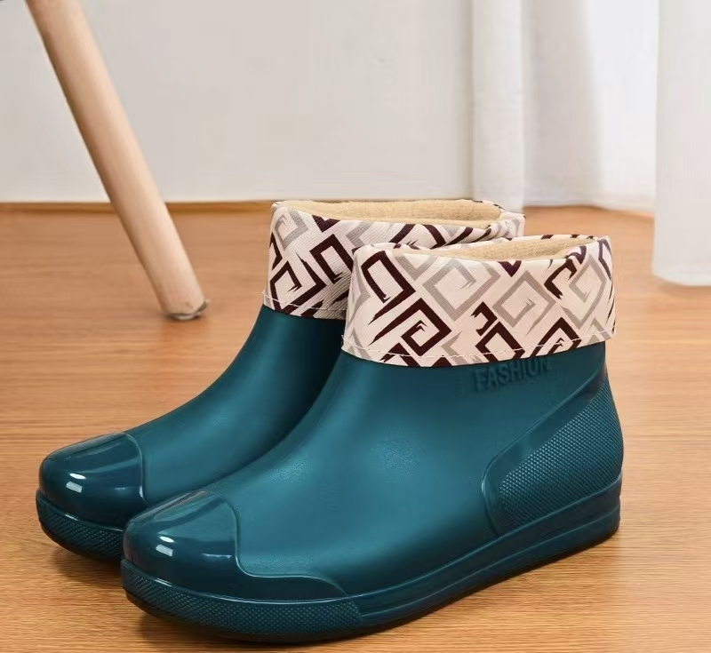 🔥Last Day Promotion 50% OFF - Stylish, soft, and breathable women's rain boots