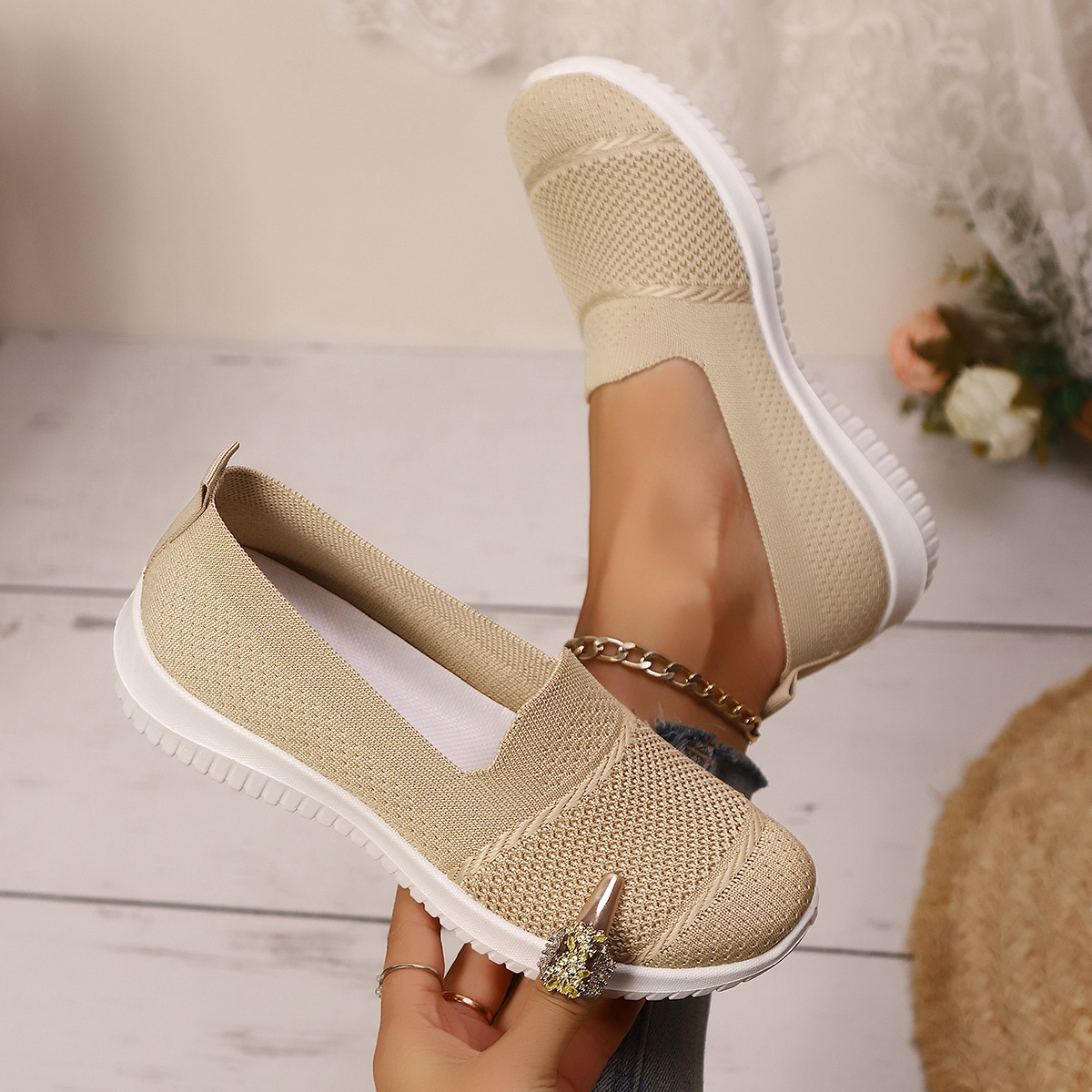 🔥Mega Sale - Buy Now & Save 50% OFF🔥Casual Knit Slip-On Flats – Ultra-Soft Sole, Breathable Everyday Walking Shoes for Women