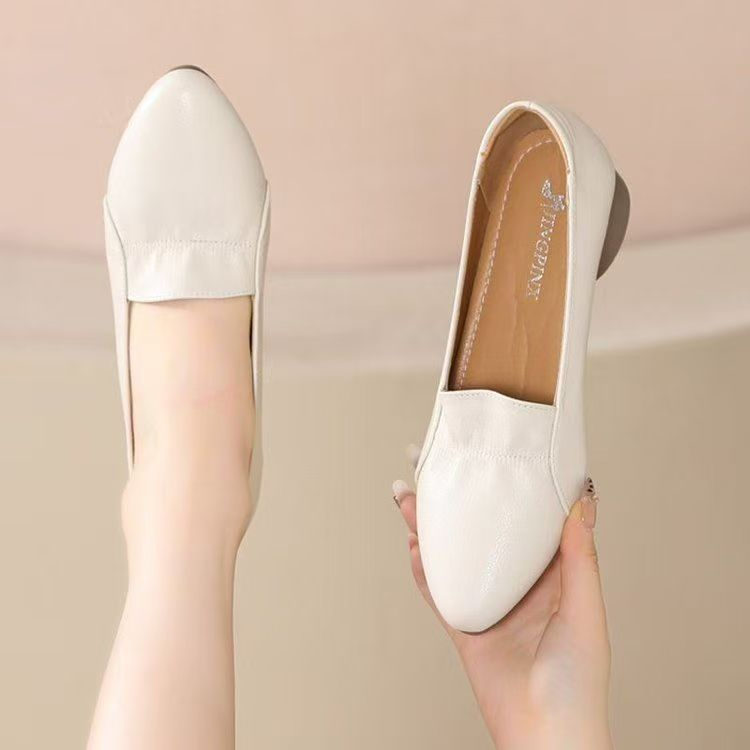 ⏰Last Day! 50% OFF 🔥Women's fashionable and soft slip-on leather shoes