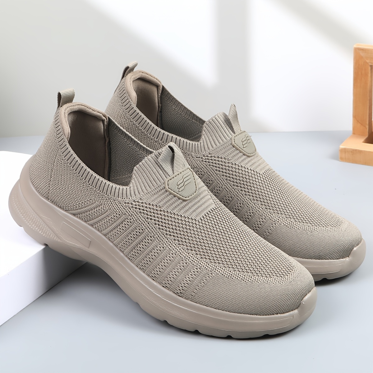 🔥Mega Sale - Buy Now & Save 50% OFF🔥Men's Comfortable, Lightweight Orthopedic Slip-Ons – Breathable and Fatigue-Free for All-Day Wear