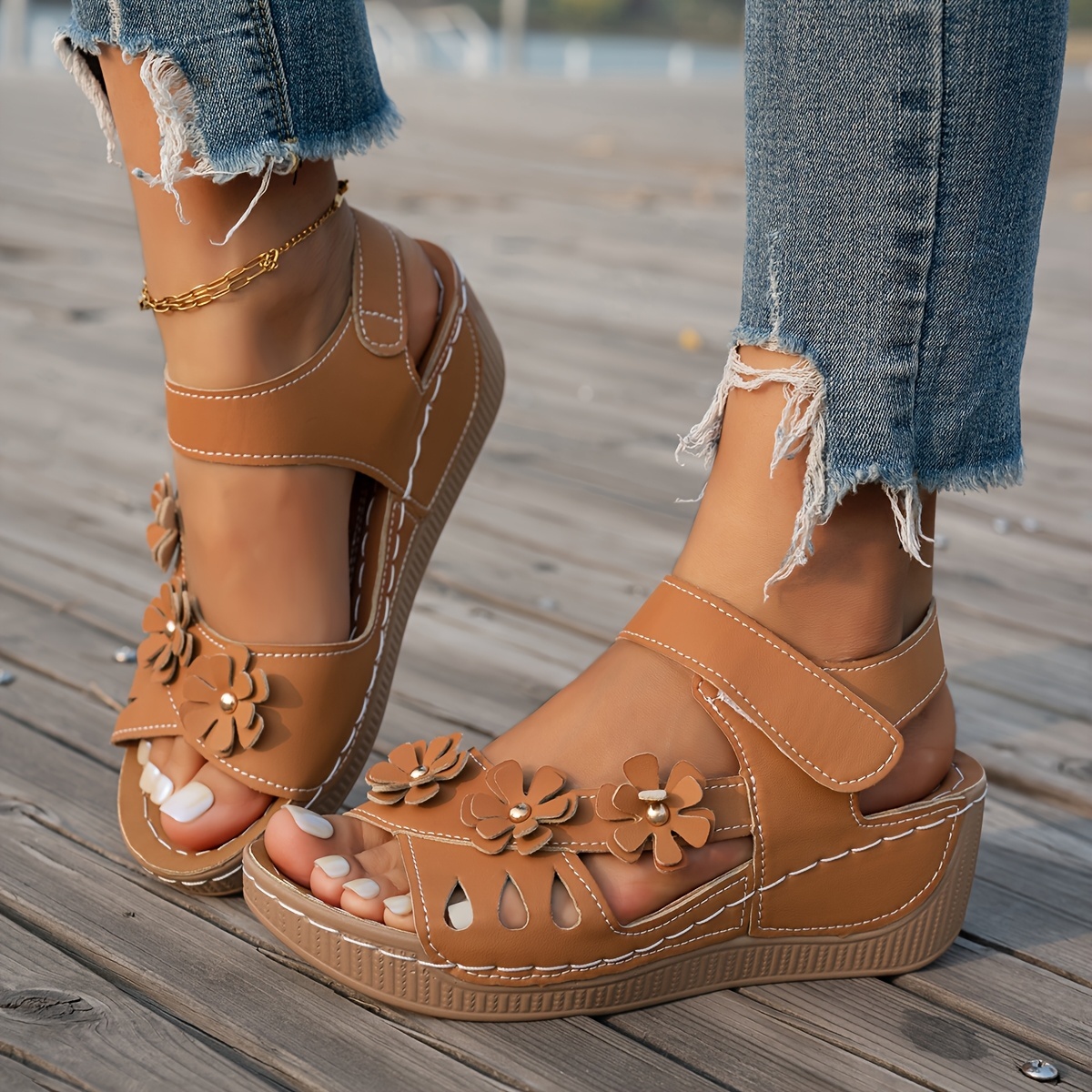 🔥Mega Sale - Buy Now & Save 50% OFF🔥Solid-color women's floral wedge sandals