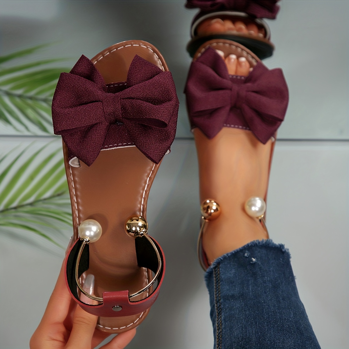 🔥Mega Sale - Buy Now & Save 50% OFF🔥Women's fashionable metal bead bow-decorated sandals