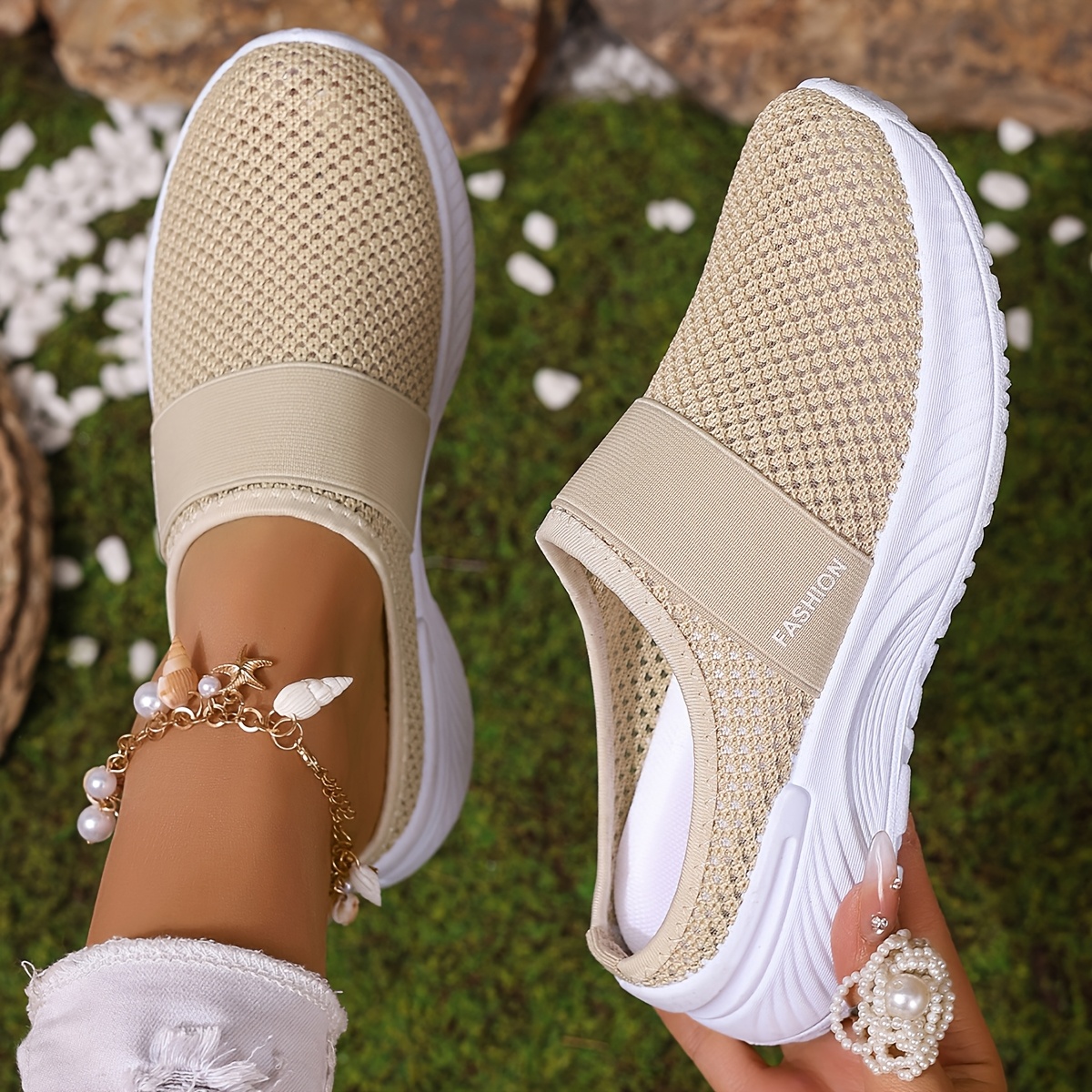 ⏰Last Day! 50% OFF 🔥Women's fashionable slip-on casual shoes, made of breathable and comfortable mesh material.