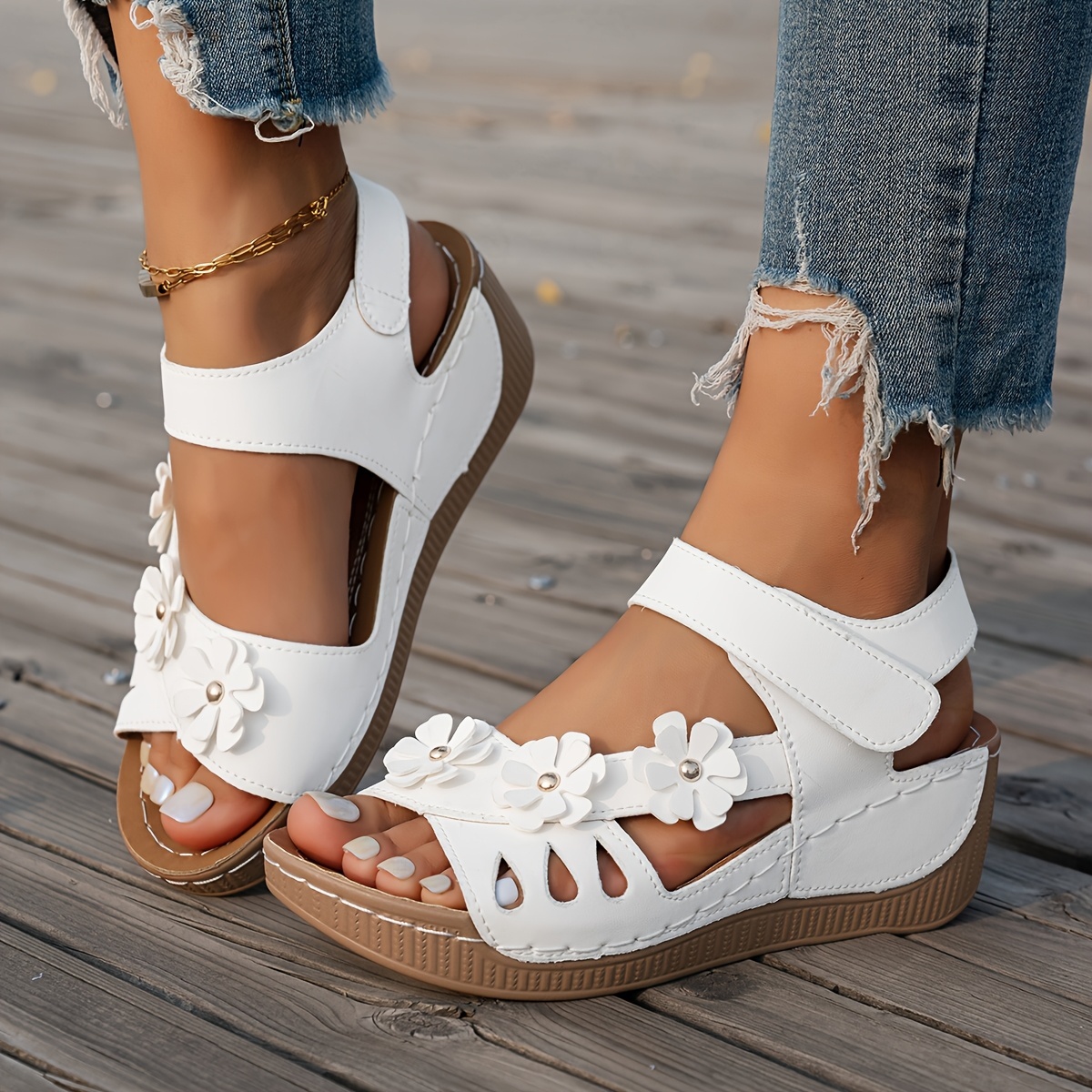 🔥Mega Sale - Buy Now & Save 50% OFF🔥Solid-color women's floral wedge sandals