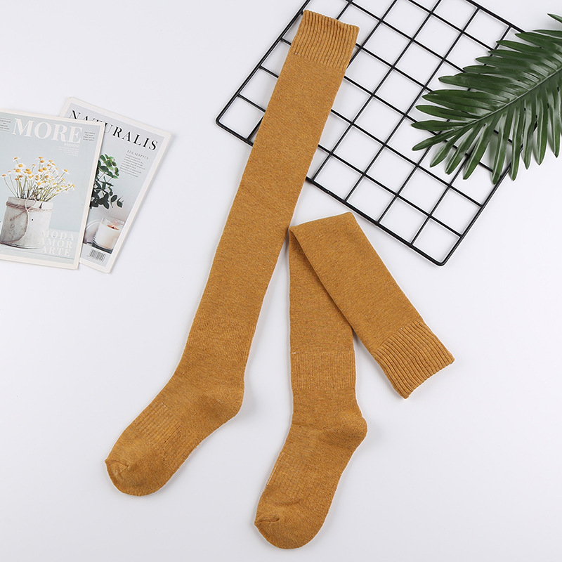 🔥Last Day Promotion 50% OFF --- Women's winter over-the-knee cotton socks