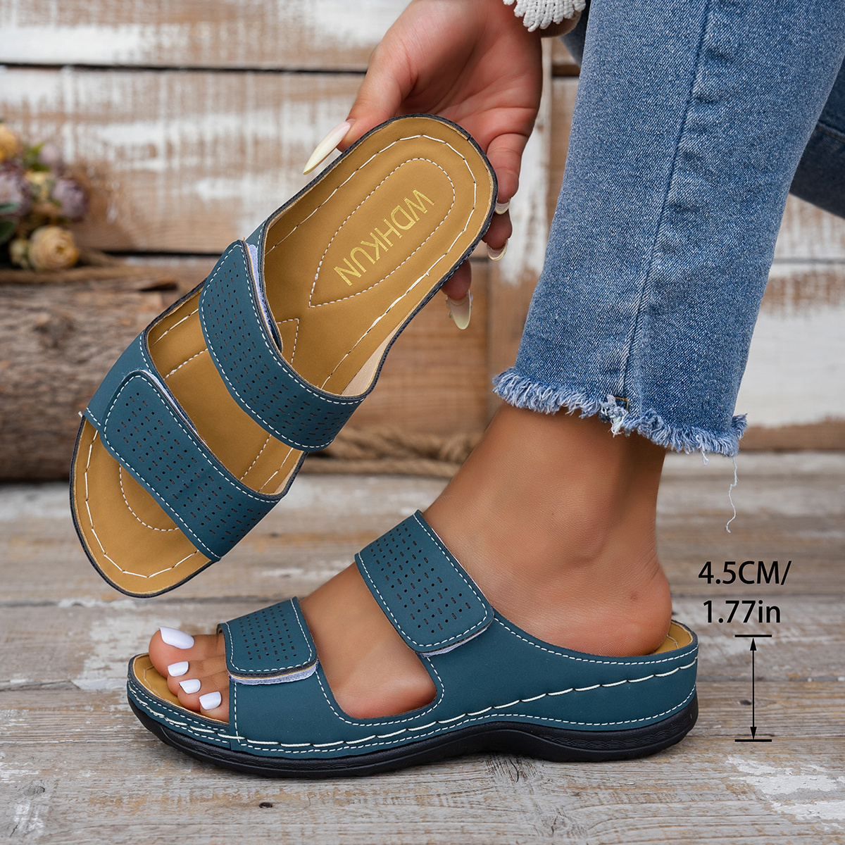 🔥Mega Sale - Buy Now & Save 50% OFF🔥Comfortable and breathable perforated sandals