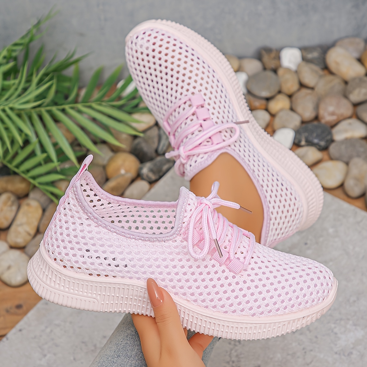 🔥Mega Sale - Buy Now & Save 50% OFF🔥Summer Women's Solid Color Mesh Breathable Sneakers