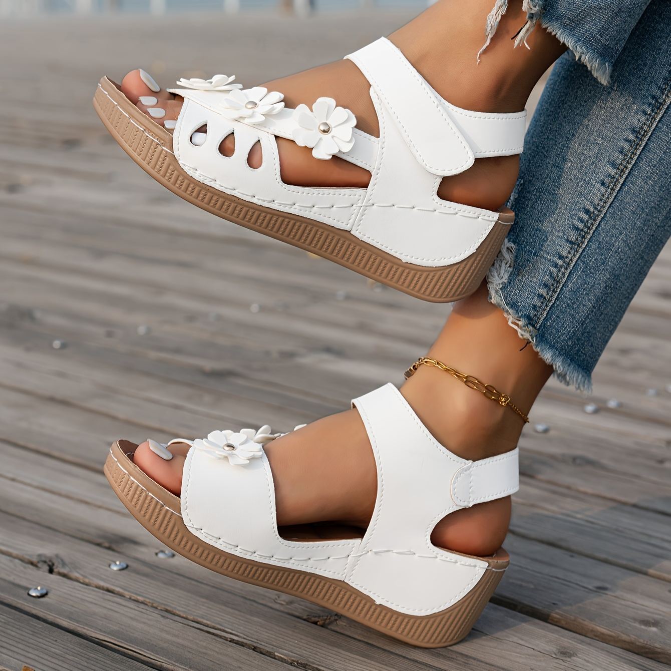 🔥Mega Sale - Buy Now & Save 50% OFF🔥Solid-color women's floral wedge sandals