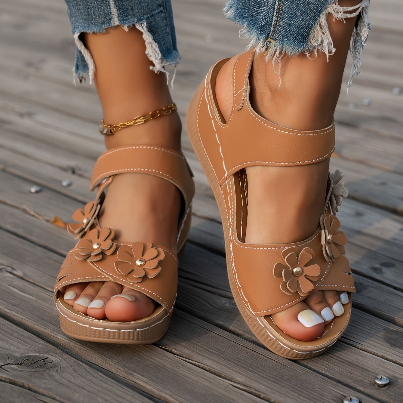 🔥Mega Sale - Buy Now & Save 50% OFF🔥Solid-color women's floral wedge sandals