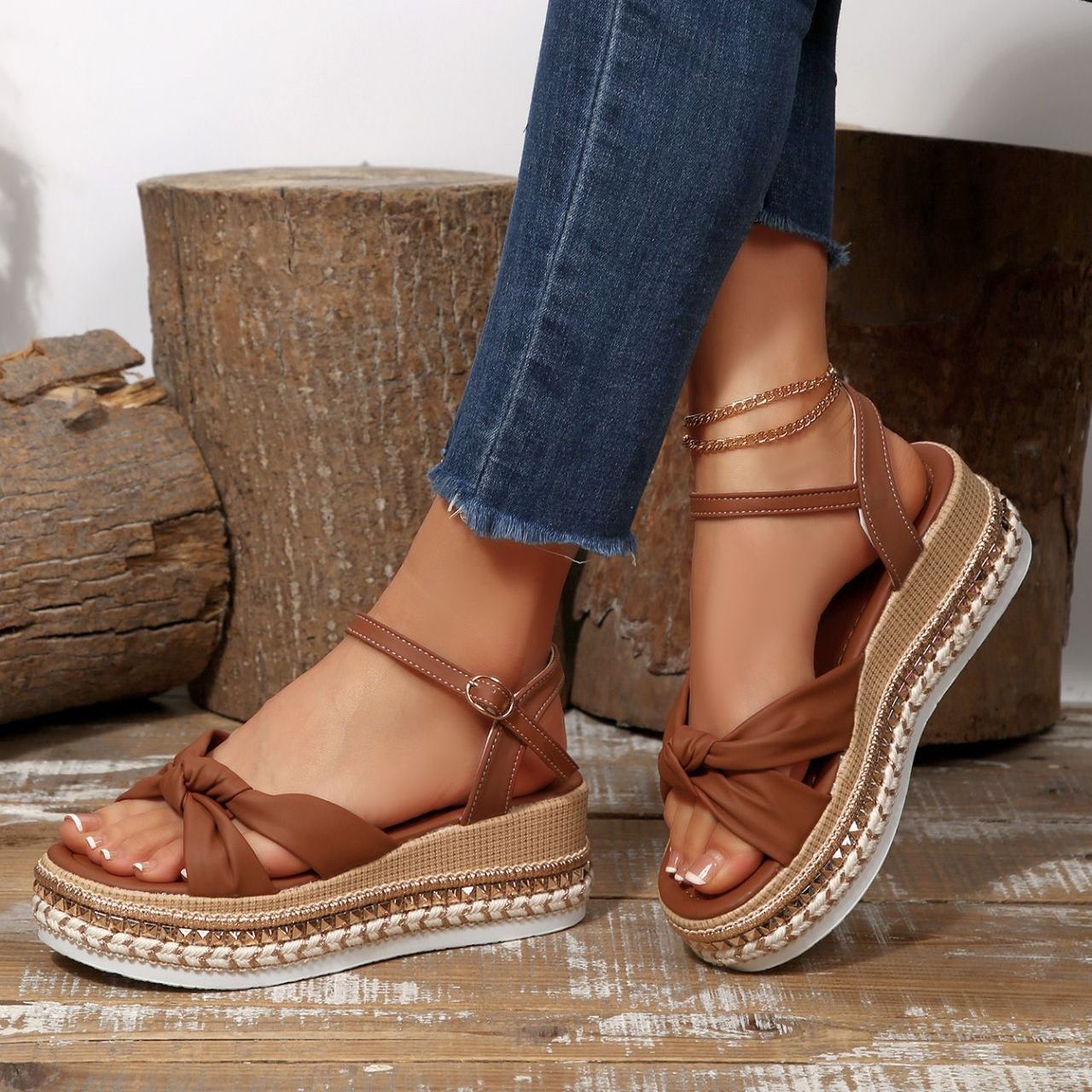 🔥Mega Sale - Buy Now & Save 50% OFF🔥Women's Bohemian Style Platform Sandals – 2026 Summer New Buckle Sandals