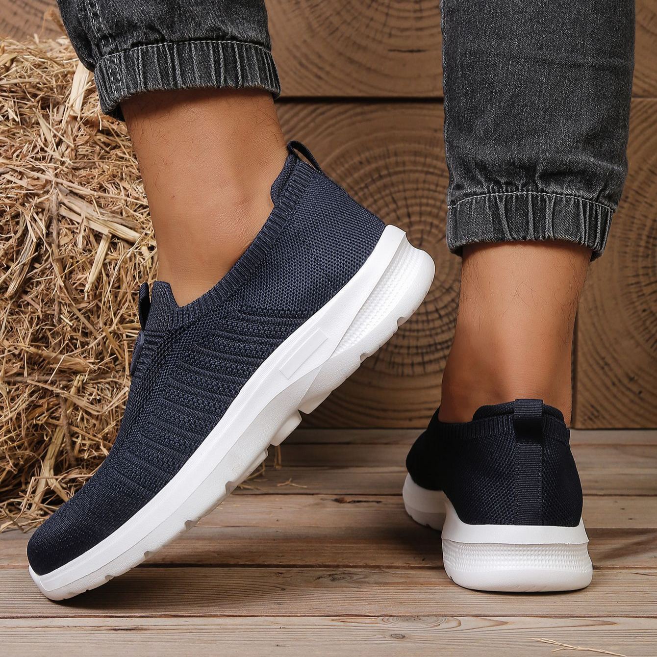 🔥Mega Sale - Buy Now & Save 50% OFF🔥Men's Comfortable, Lightweight Orthopedic Slip-Ons – Breathable and Fatigue-Free for All-Day Wear