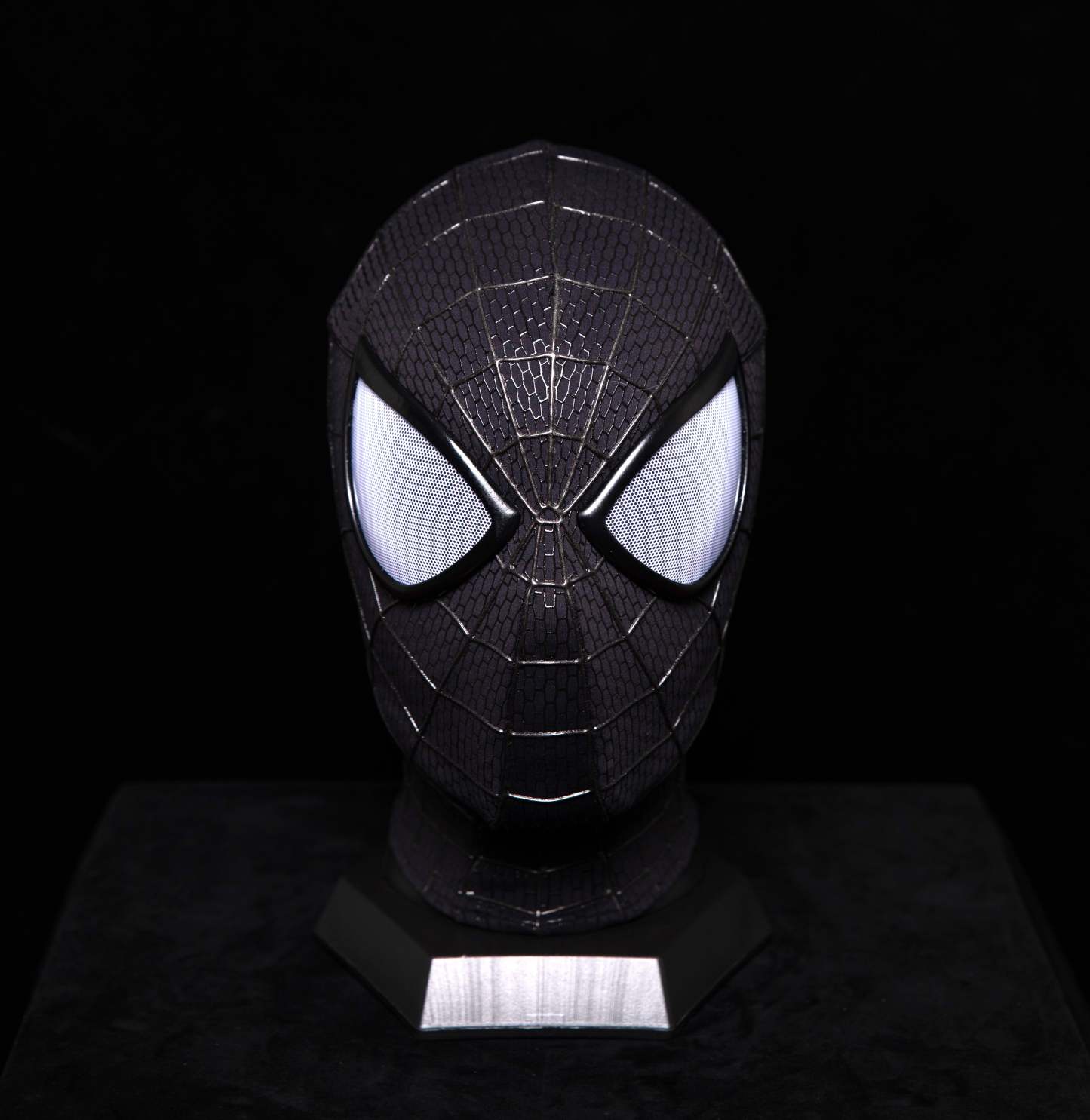 The V4 Symbiote TASM2 with Full head shell and Lenses Wearable Movie Prop Replica (Adult)