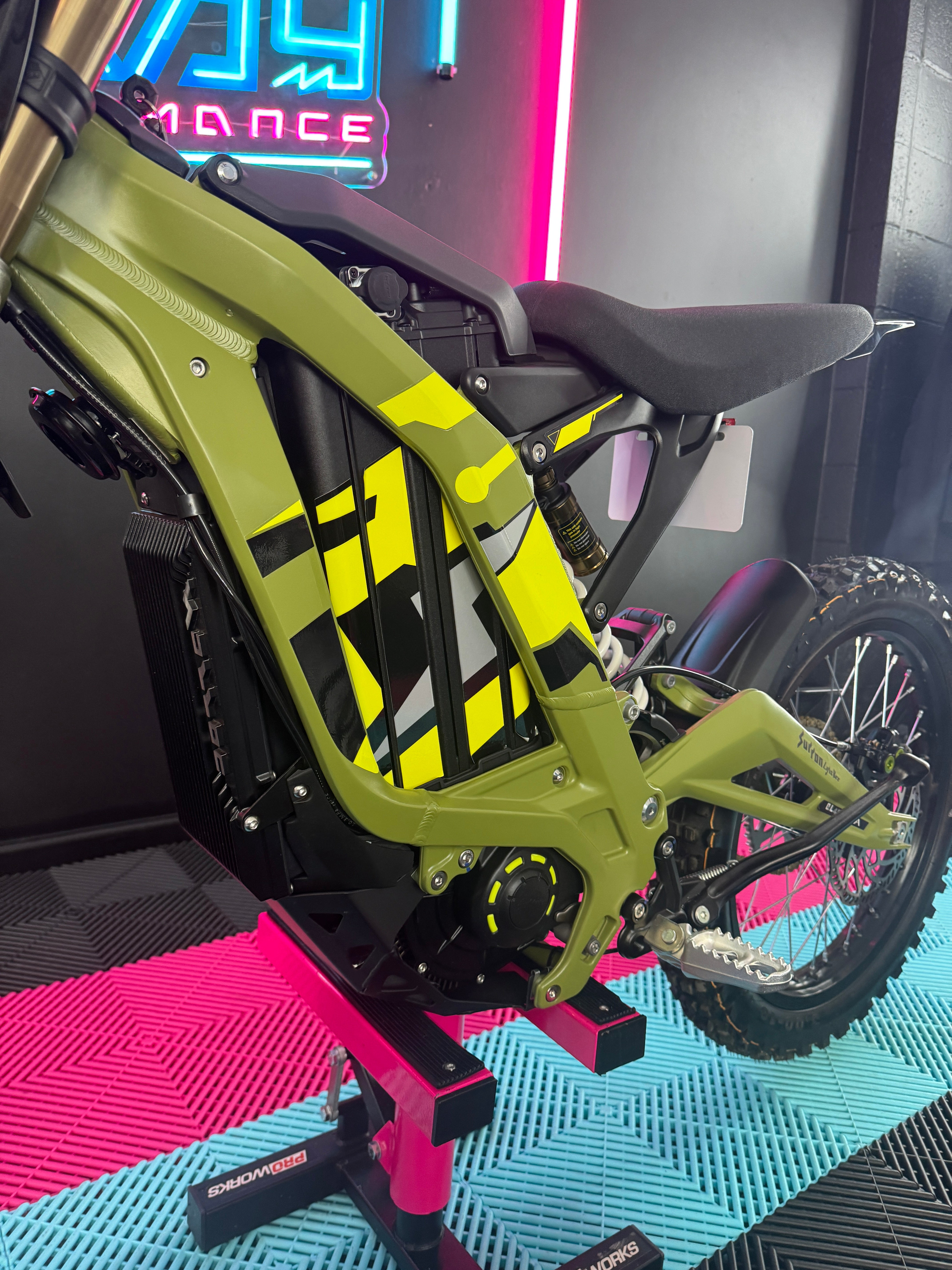 Brand New 2025 Sur-Ron Light Bee X Y25 Sage Green