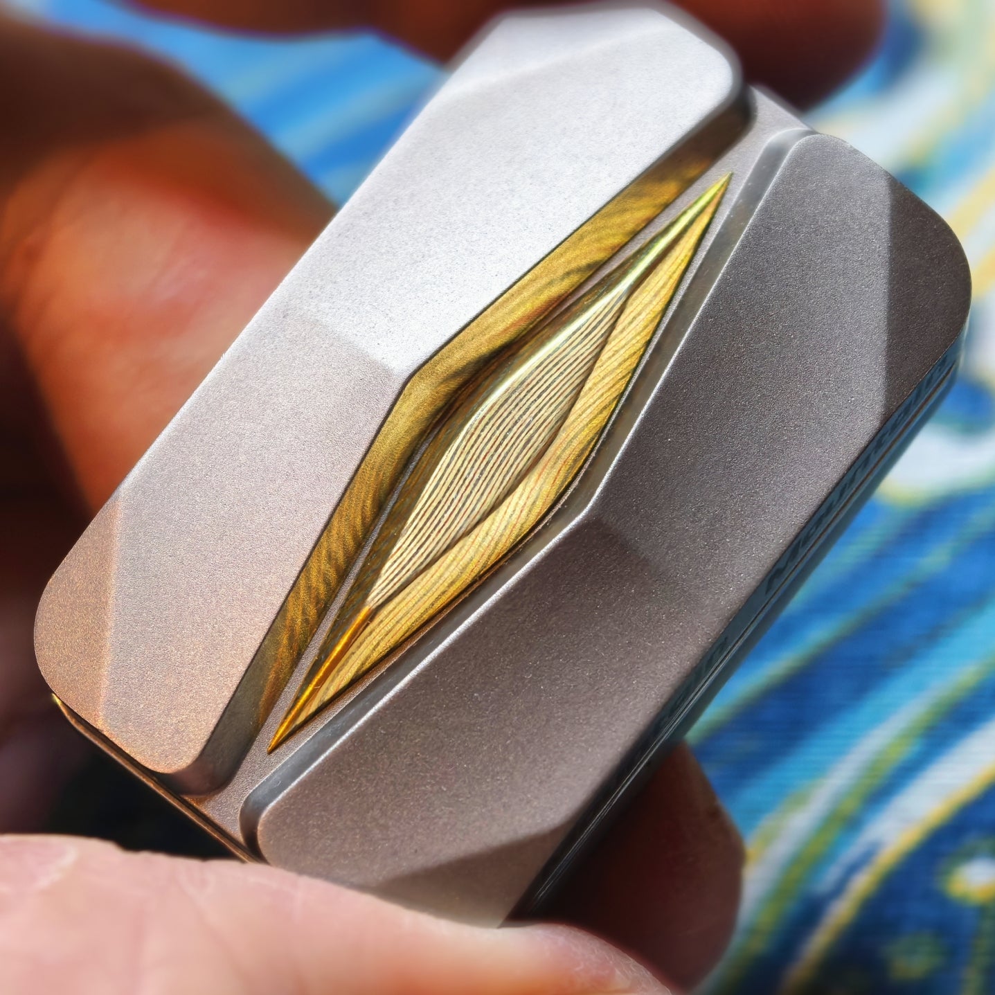 YC EDC Mountain floating slider