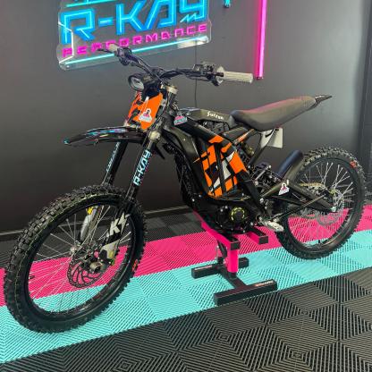 2025 8kw Sur-Ron Light Bee X 60v 40Ah In Black And Orange