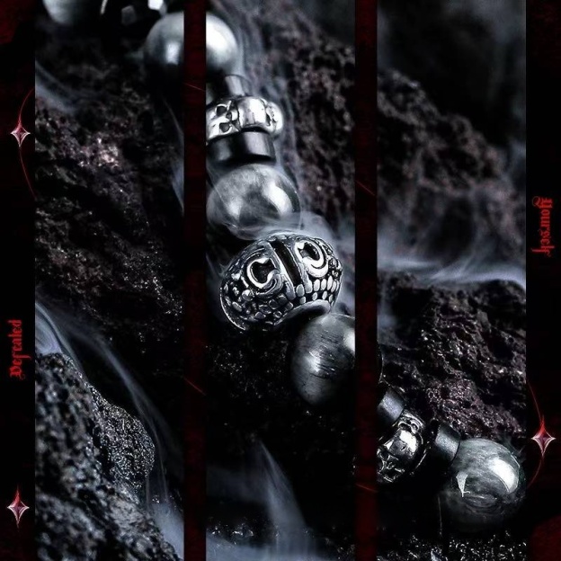 The Nocturnal Eye: Dark Falcon's Eye & Spinel Bracelet for Unwavering Insight