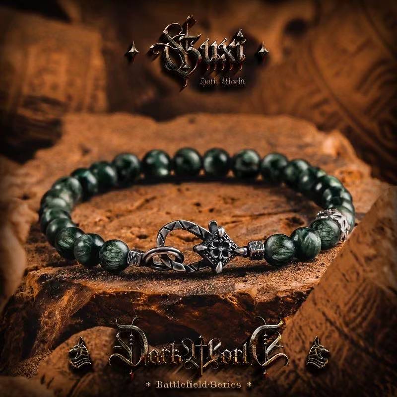 Men's Green Serpentine Bracelet with Feather Pattern, Stone Bead Accessory for Resilience and Power