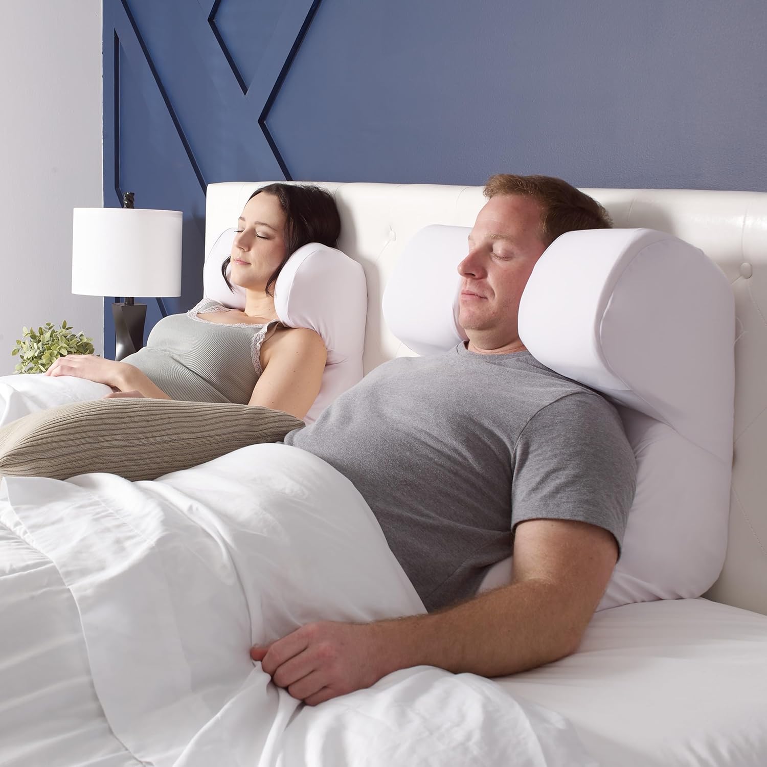 Snorinator Pillow. Upright Wedge Pillow for Snoring, Reflux, Post-Op, Vertigo, Wrinkle Reducer, Prego/Nursing As Seen on Shark Tank