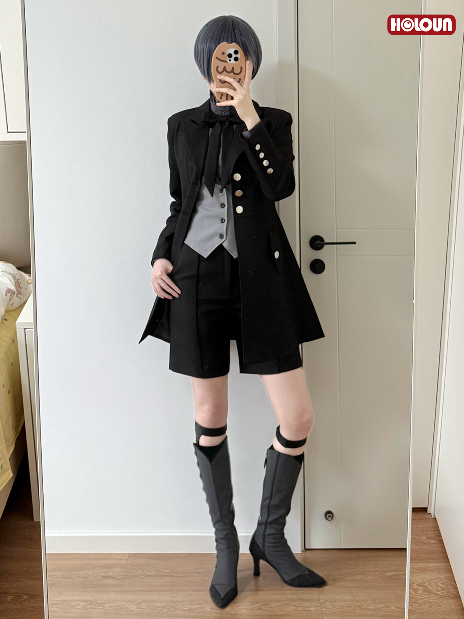 HOLOUN Butler Anime Ciel Phantomhive Cosplay Costume Black Coat Shorts Shirt Vest Animation Convention Halloween Christmas