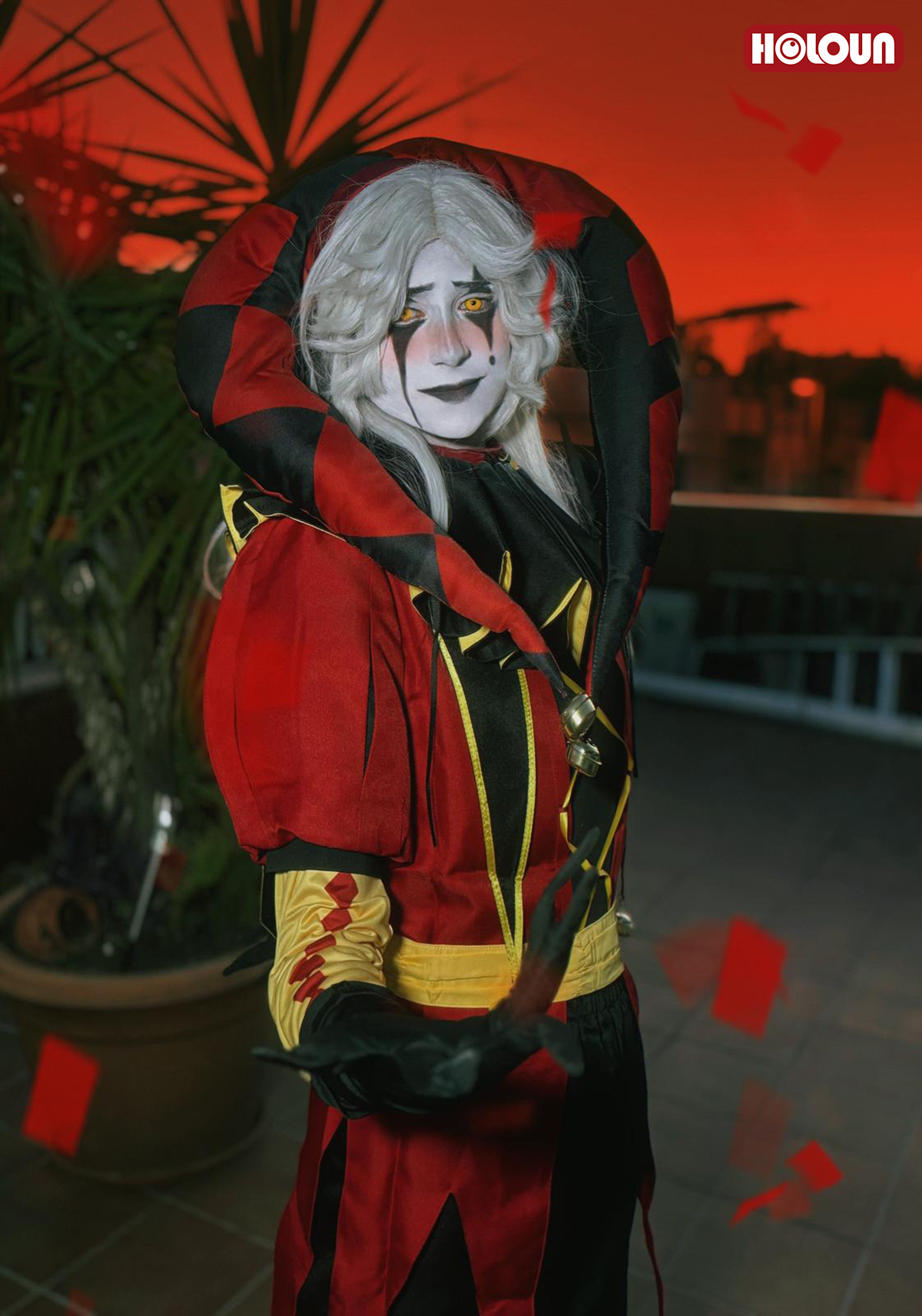 HOLOUN The Freak Circus Anime Pierrot Cosplay Costume Coat Top Pants Belt Clown Collar Clown Hat Convention Halloween Christmas
