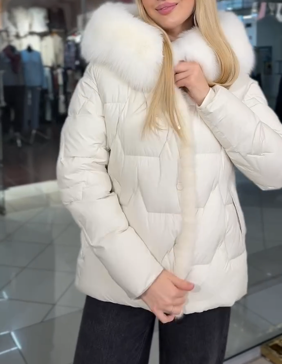 Creamy White 3D Quilted Down Jacket with Double-Layer White Fleece Collar