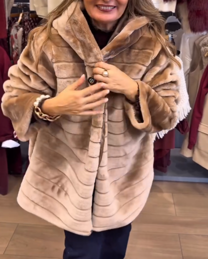 Wavy-Patterned Plush Shawl-Style Coat