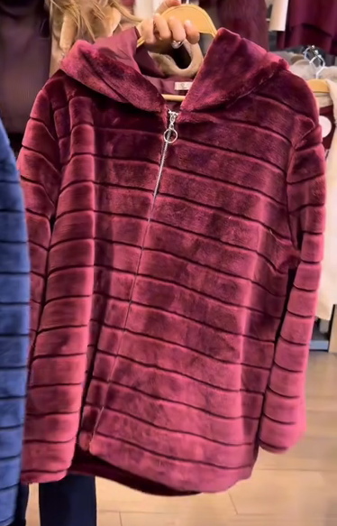 Wavy-Patterned Plush Shawl-Style Coat