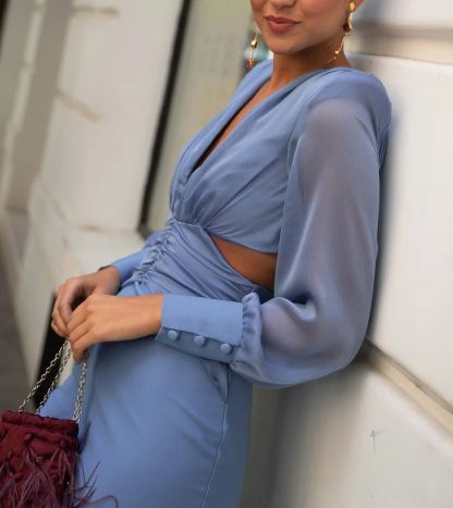 Falda acampanada de encaje de color liso