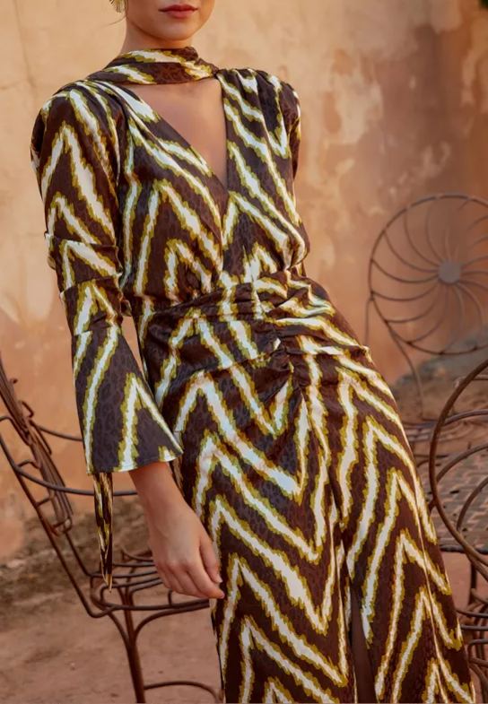 Black and yellow pleated skirt