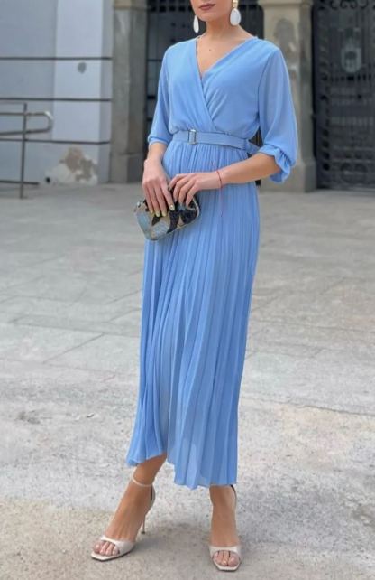 Sky blue V-neck pleated dress