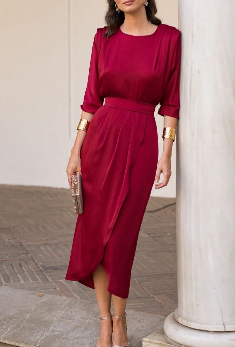 Elegant wine red mid-length skirt