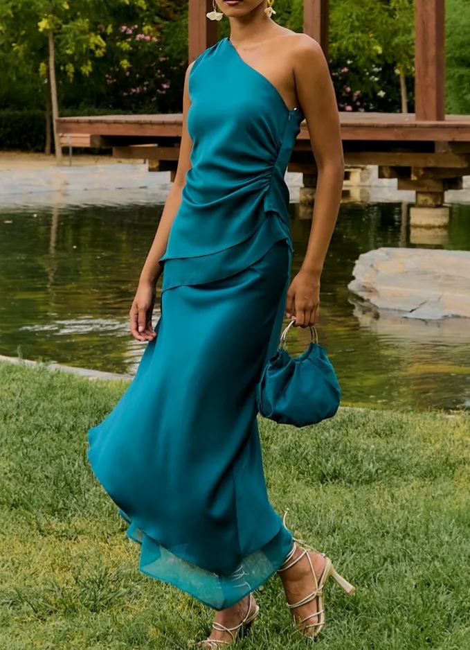 Falda Saoko Azul petróleo