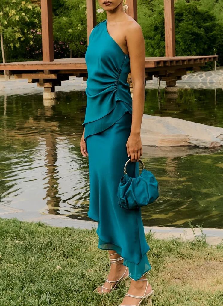 Falda Saoko Azul petróleo