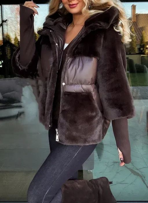 Chocolate-colored jacket with a fur collar and fur cuffs.