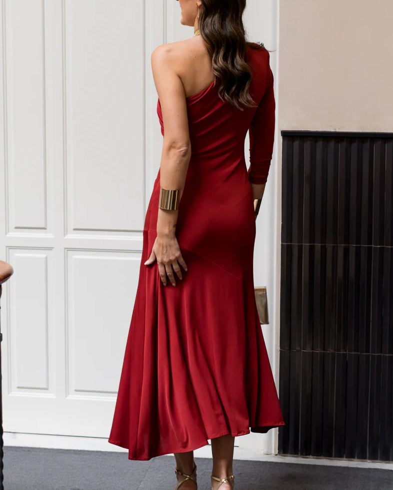 Red asymmetrical neckline midi dress