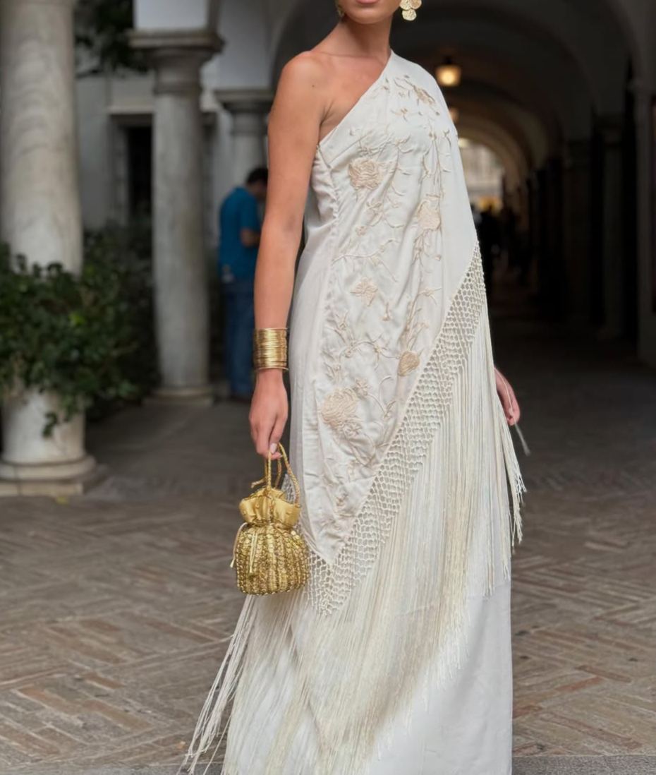 White Heroic Gown