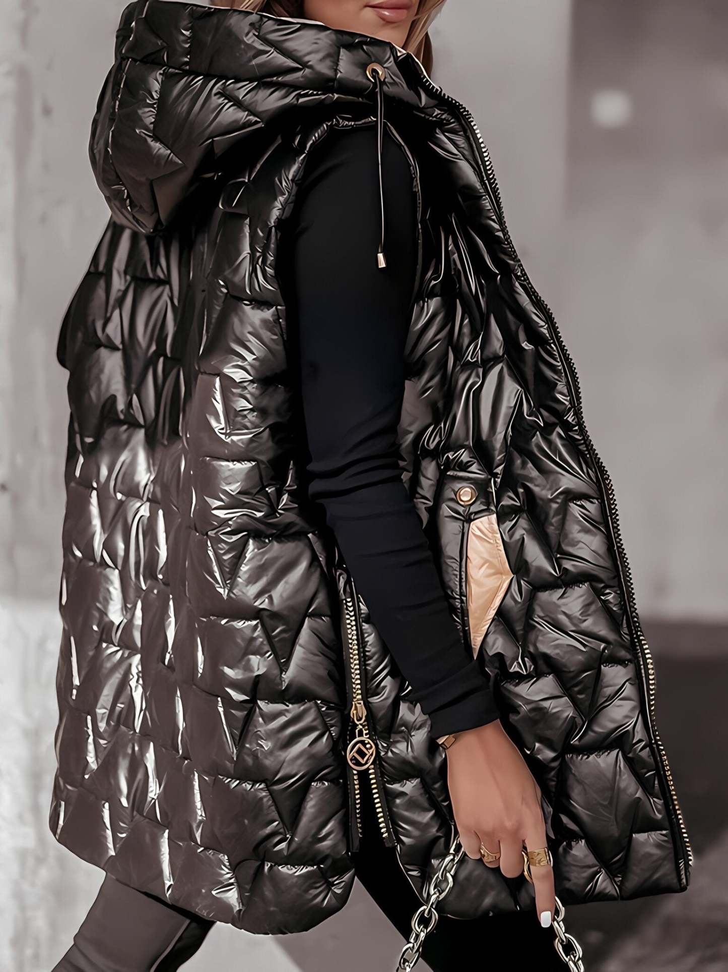 Luxury hooded duck down vest