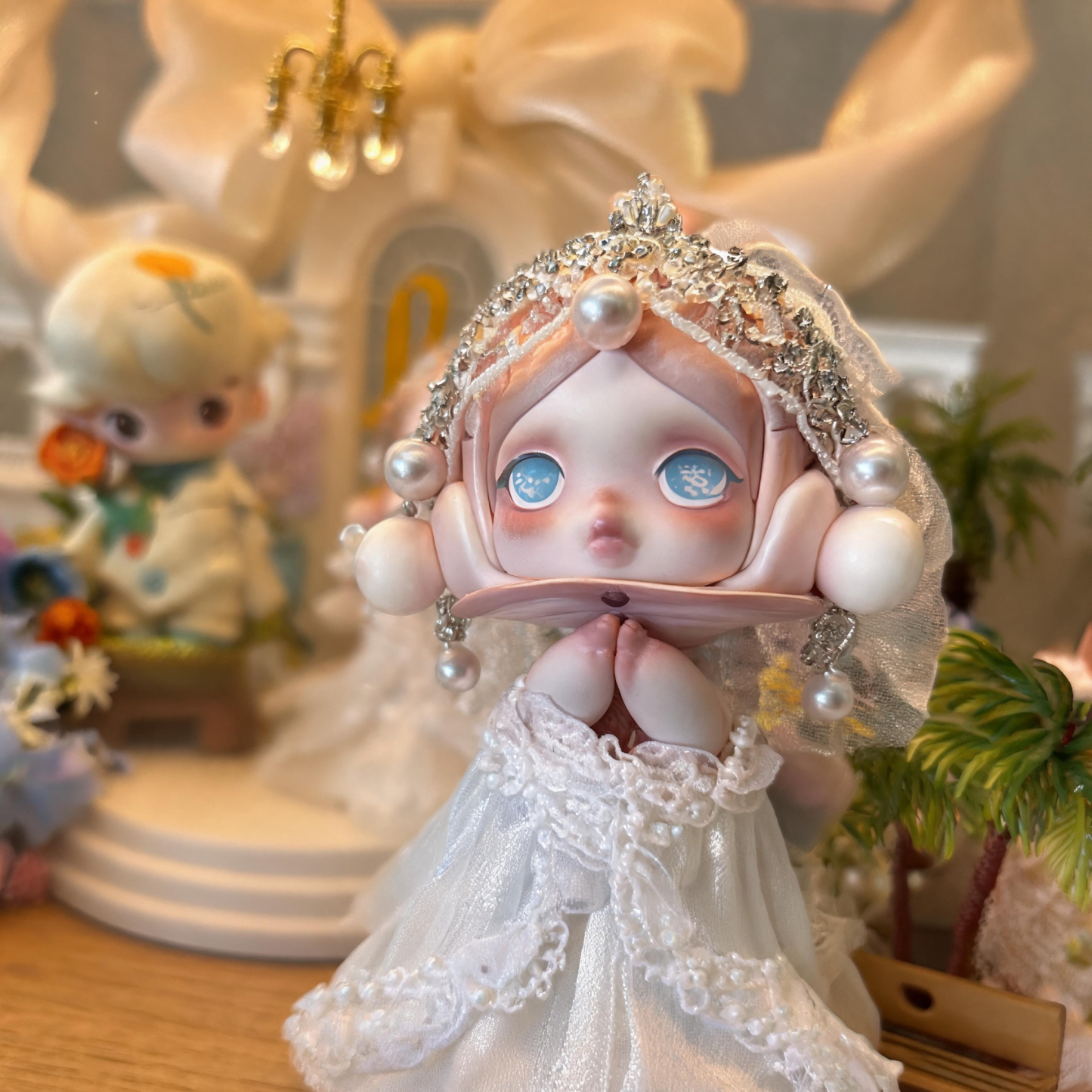 Handmade Wedding Diorama Shadow Box with Authentic Dolls – Romantic Floral Display Case & LED Light Box for Brides, Anniversaries & Collectors